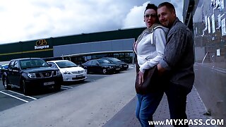 Majestic busty gái điếm Judith tóc vàng cho đầu và mất lau xanh xxx ở mặt